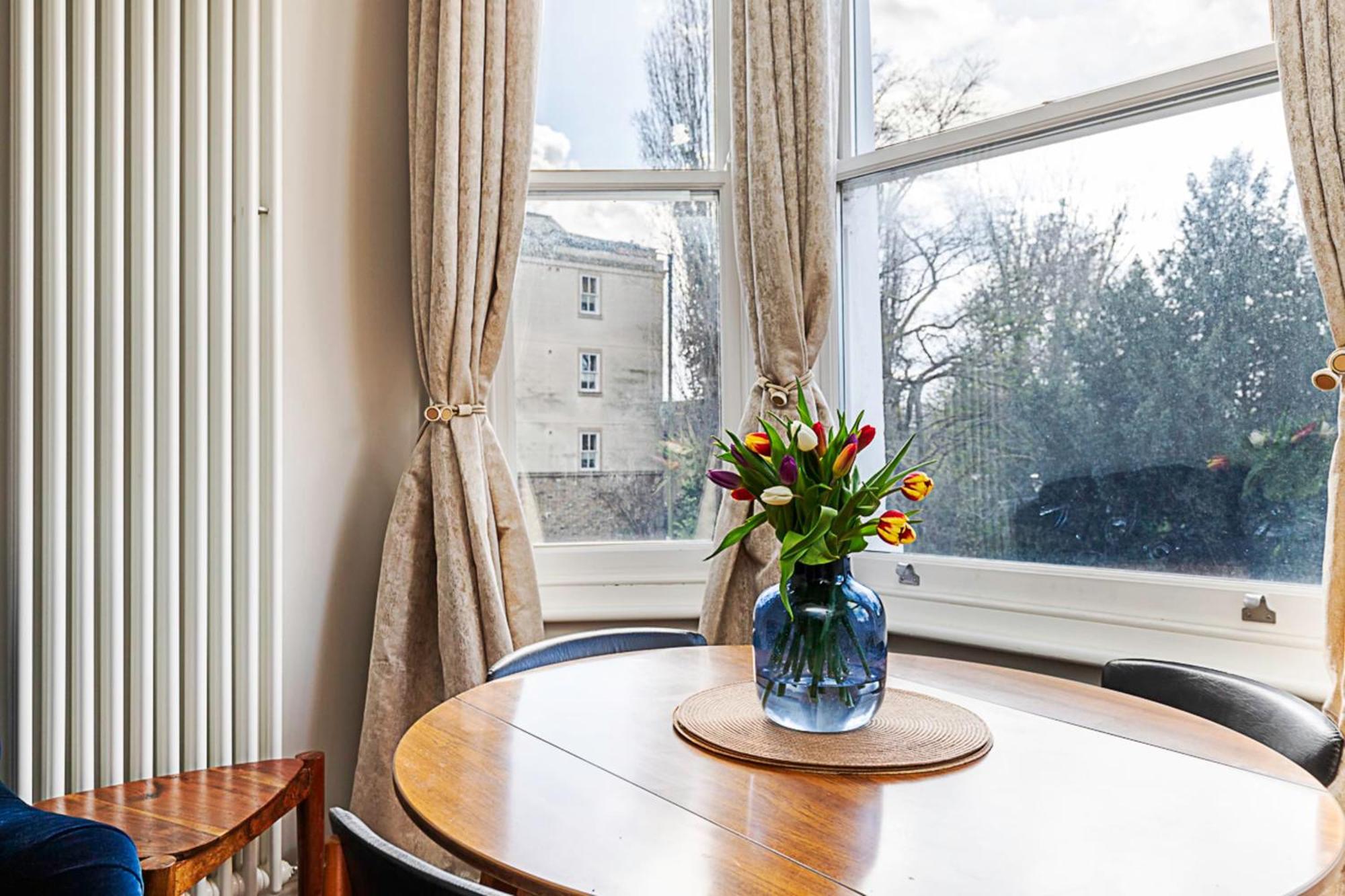 Lovely Bishops Park Flat Appartamento *