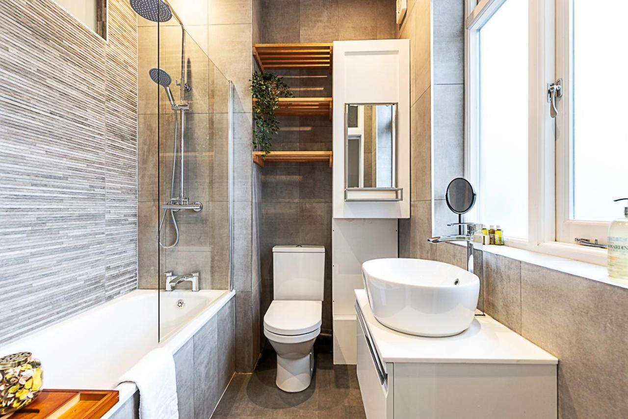 Appartamento Lovely Bishops Park Flat *